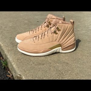 Air Jordan 12 retro WMNS